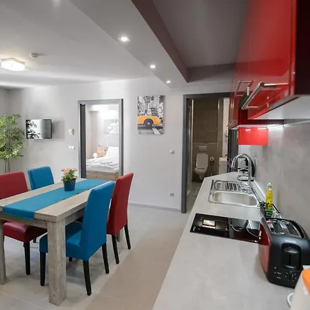 Hr Apartmanhaz إغير