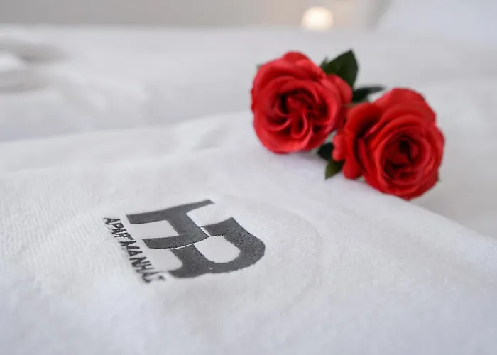 Hr Apartmanhaz * Eger