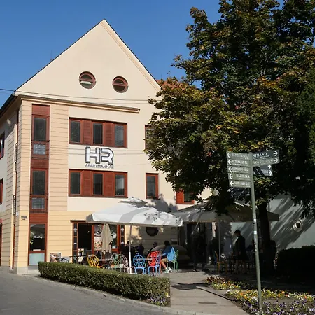 Апартаменты Hr Apartmanhaz Эгер