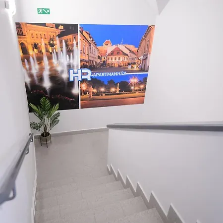 Hr Apartmanhaz Апартаменты